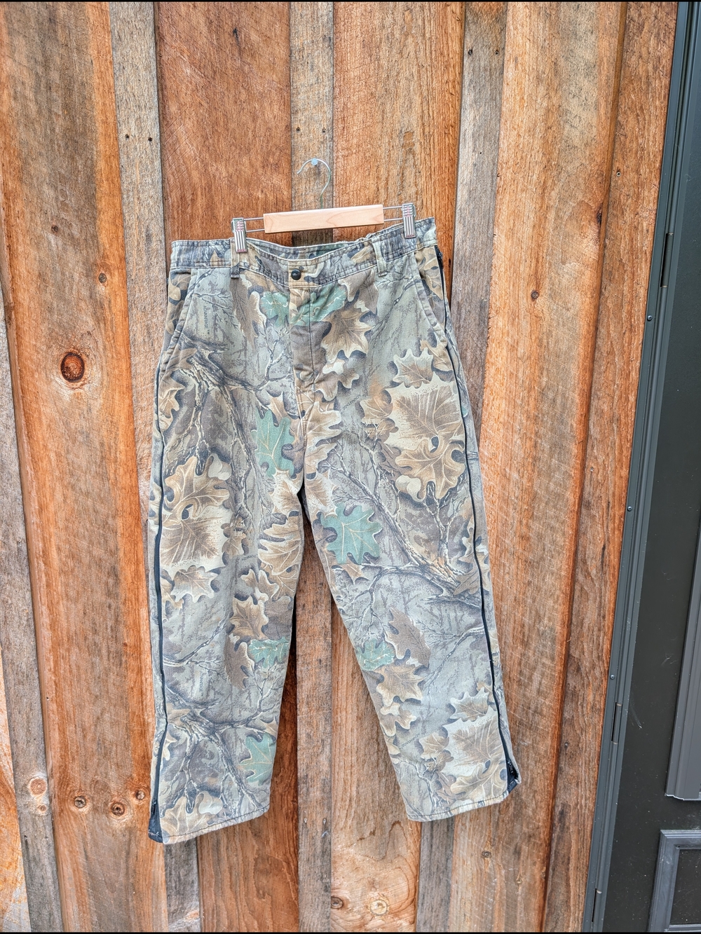 Walls Camouflage Insulated Oak Leaf Print Pants in Green and Brown
